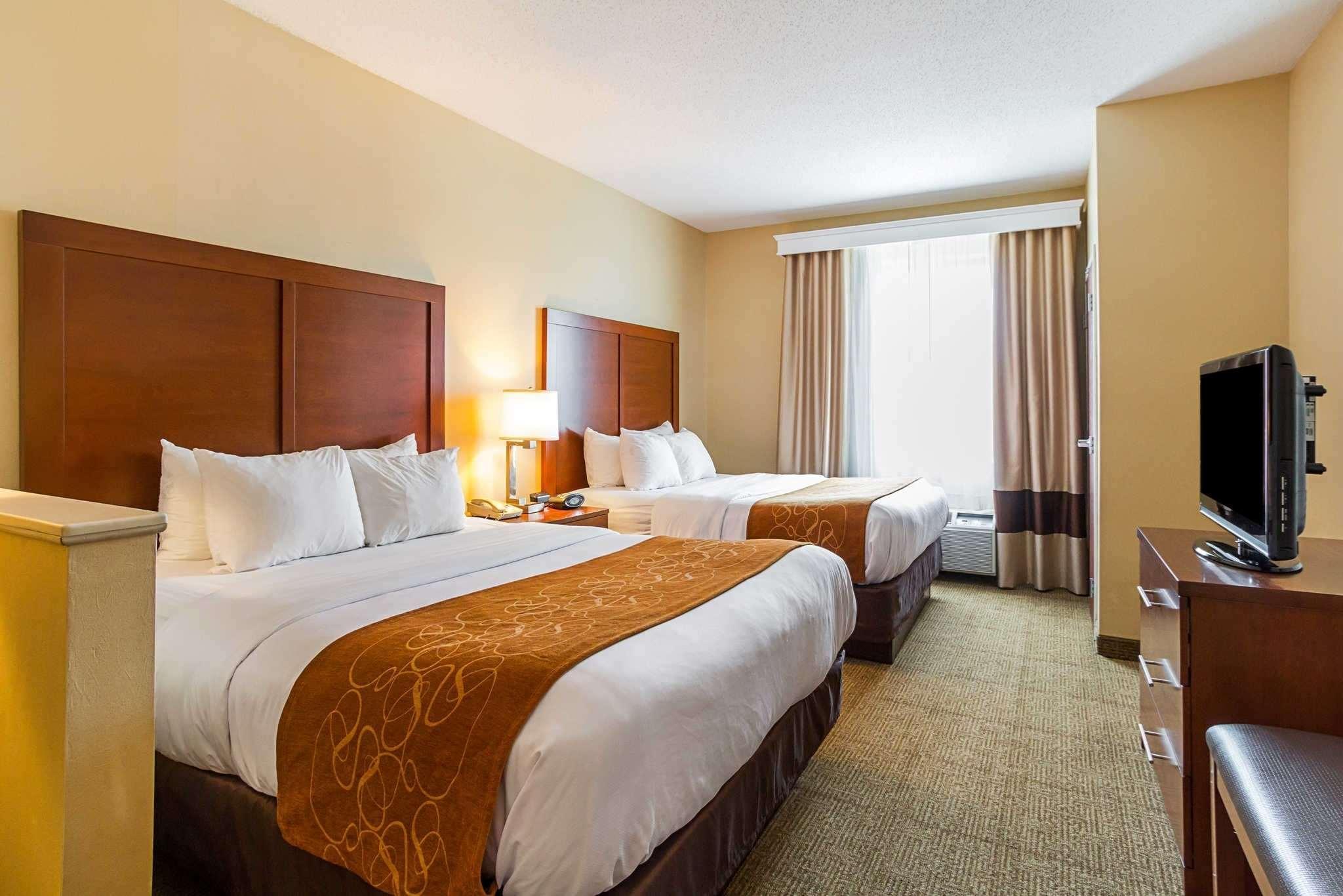 Comfort Suites Twinsburg Экстерьер фото