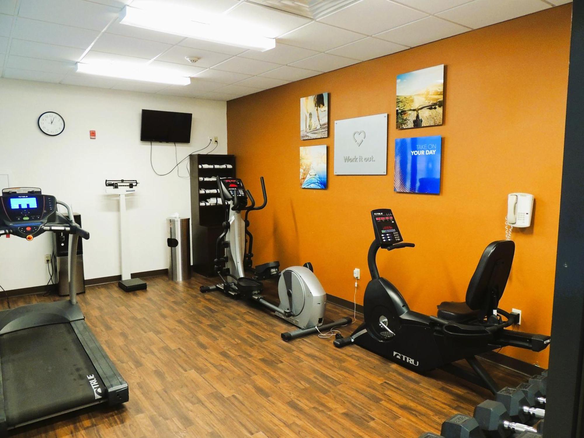 Comfort Suites Twinsburg Экстерьер фото